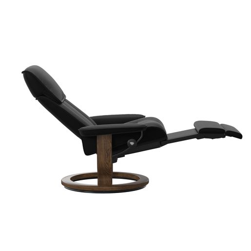 Stressless® Admiral (M) Classic Base Recliner with Power