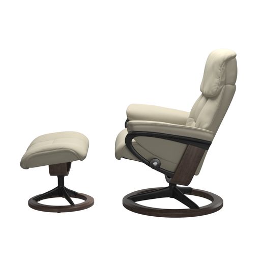 Stressless® Ruby (M) Signature con poggiapiedi