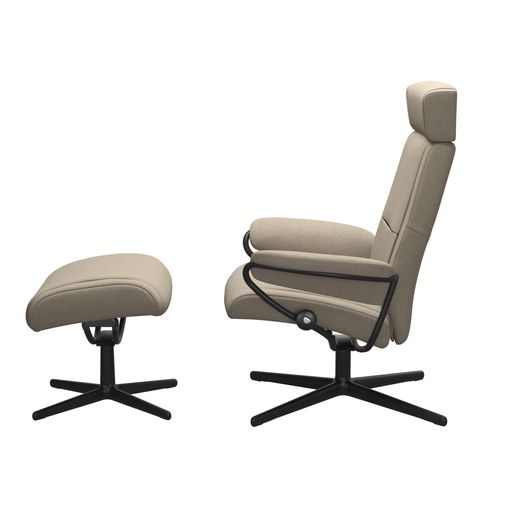 Stressless® Paris Cross lenestol med regulerbar nakkestøtte og krakk