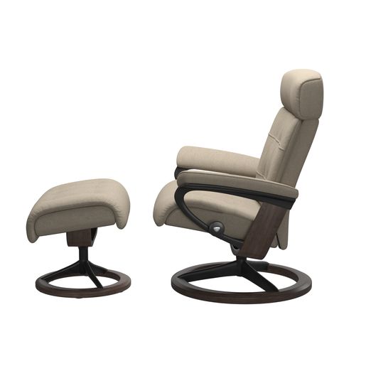 Stressless® Erik (S) Signature lenestol med krakk