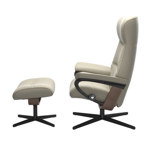 Stressless® Philip (M) Cross recliner with footstool